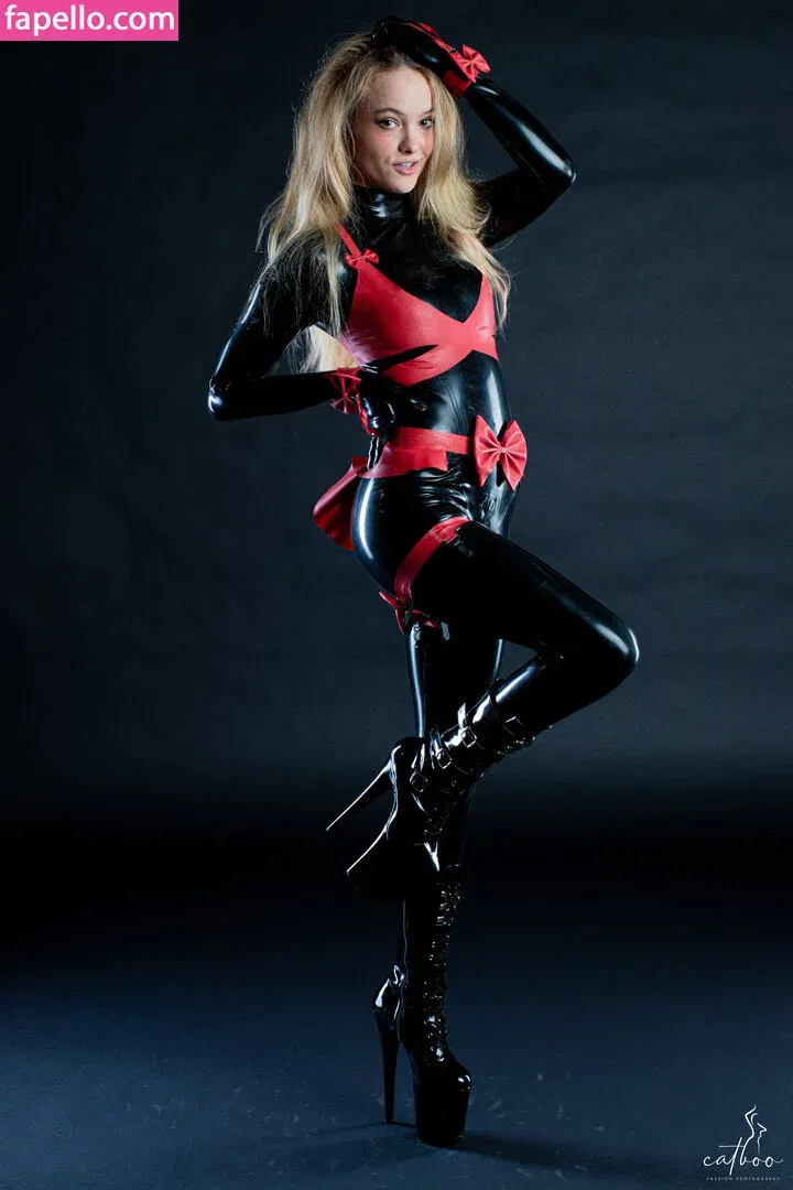 giulia.hmb Onlyfans Photo Gallery 