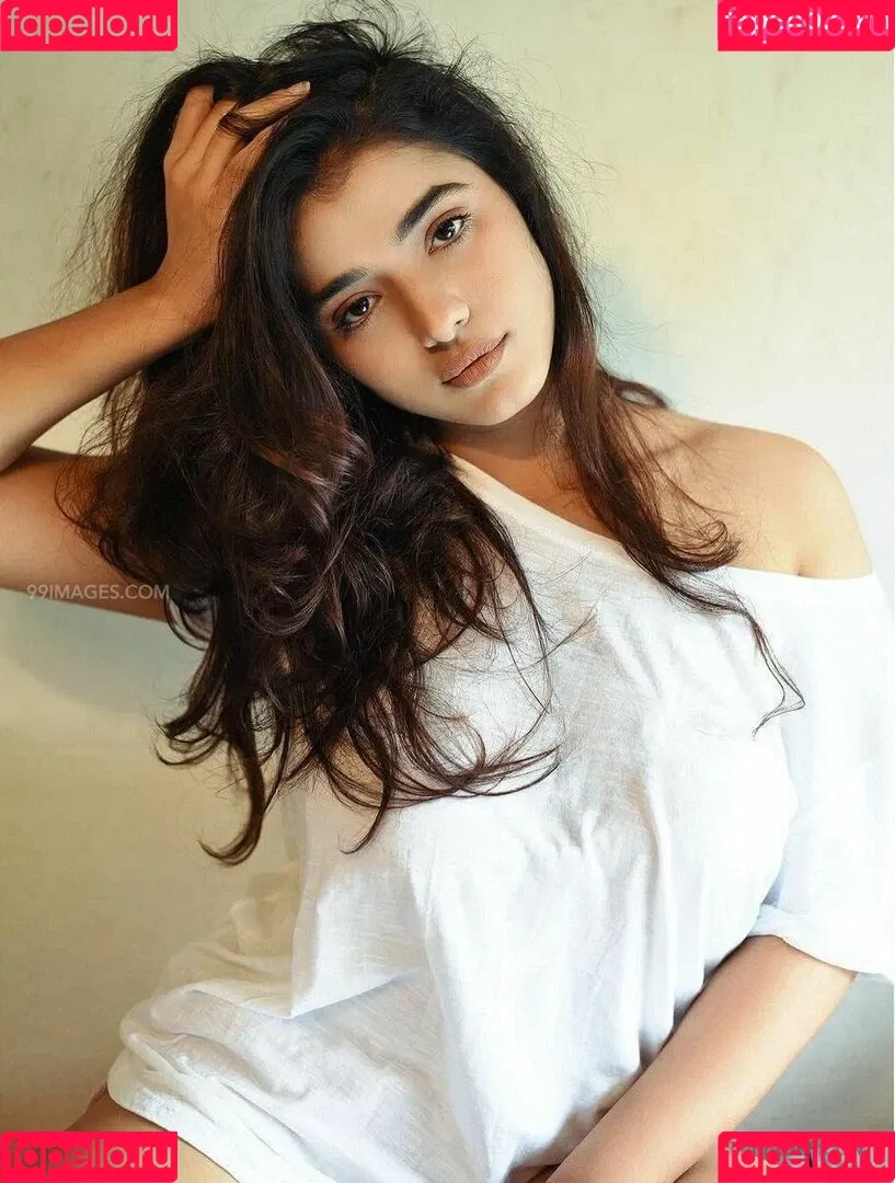 Ketika Sharma Onlyfans Photo Gallery 