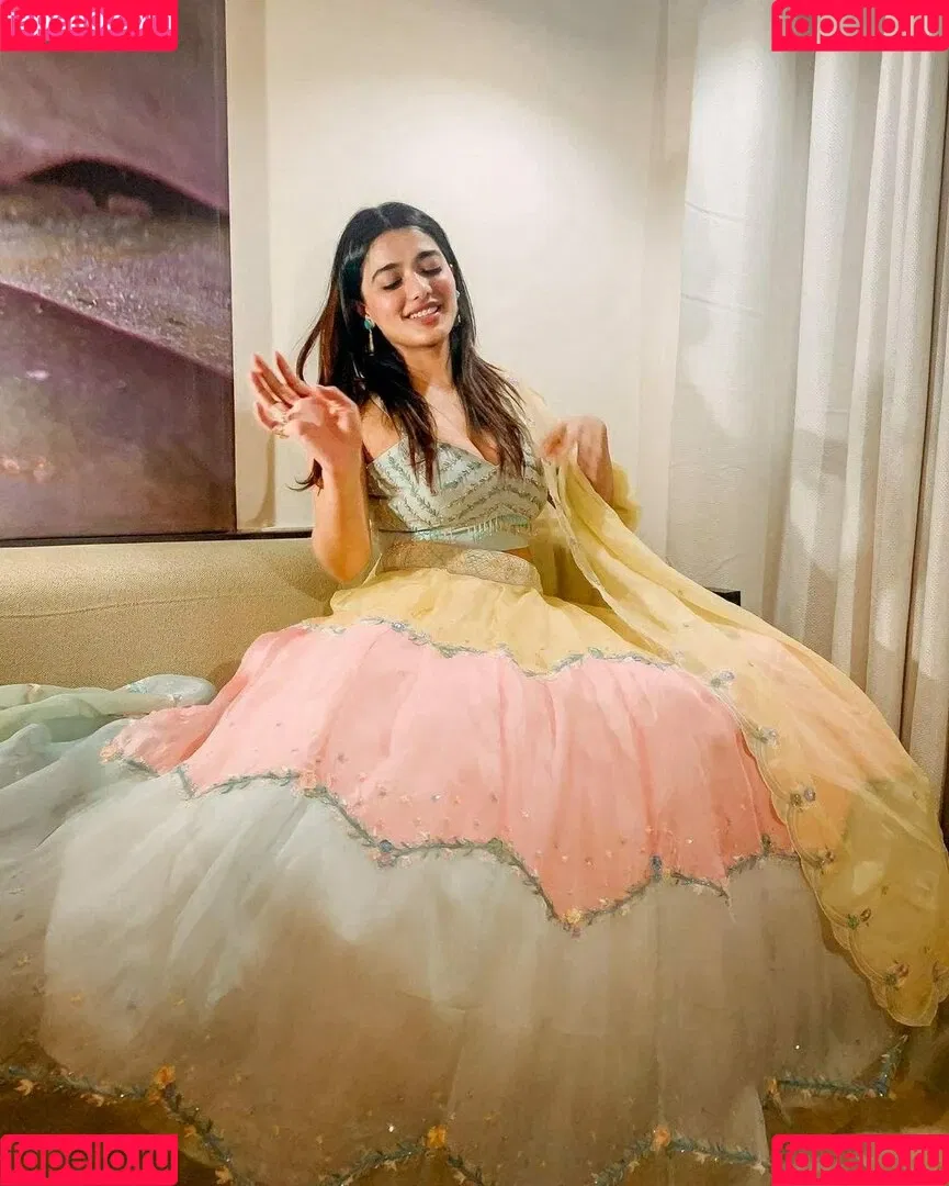 Ketika Sharma Onlyfans Photo Gallery 