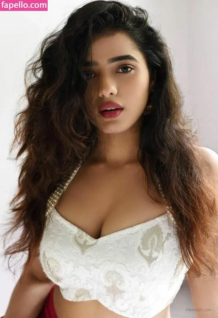 Ketika Sharma Onlyfans Photo Gallery 