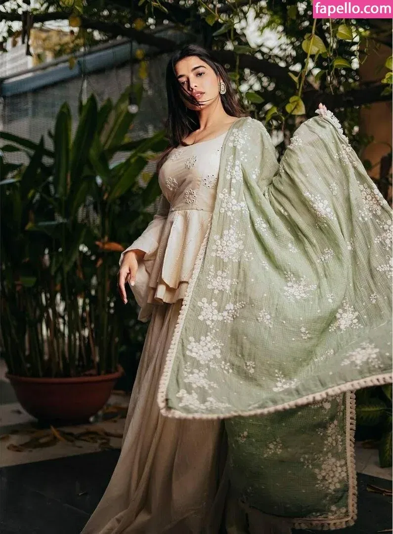 Ketika Sharma Onlyfans Photo Gallery 