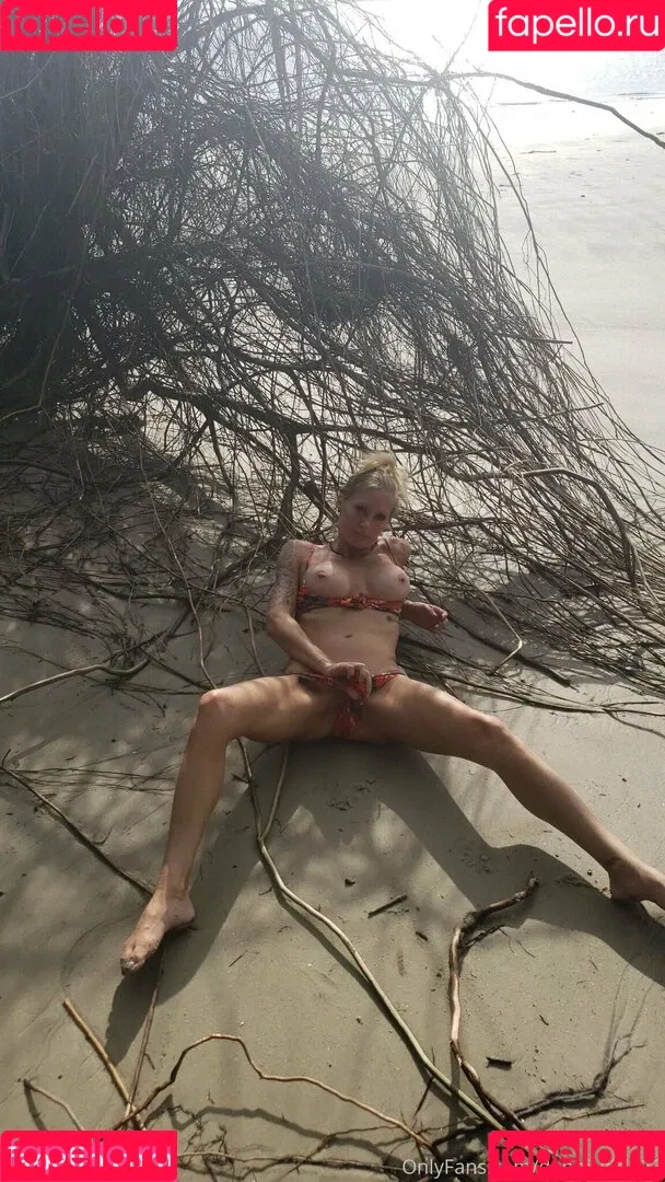 Danni G Onlyfans Photo Gallery 