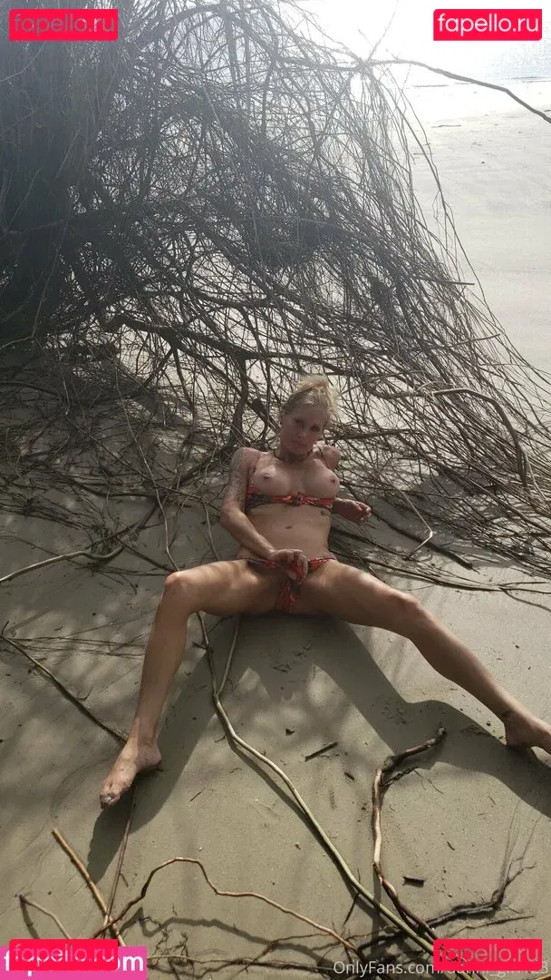 Danni G Onlyfans Photo Gallery 