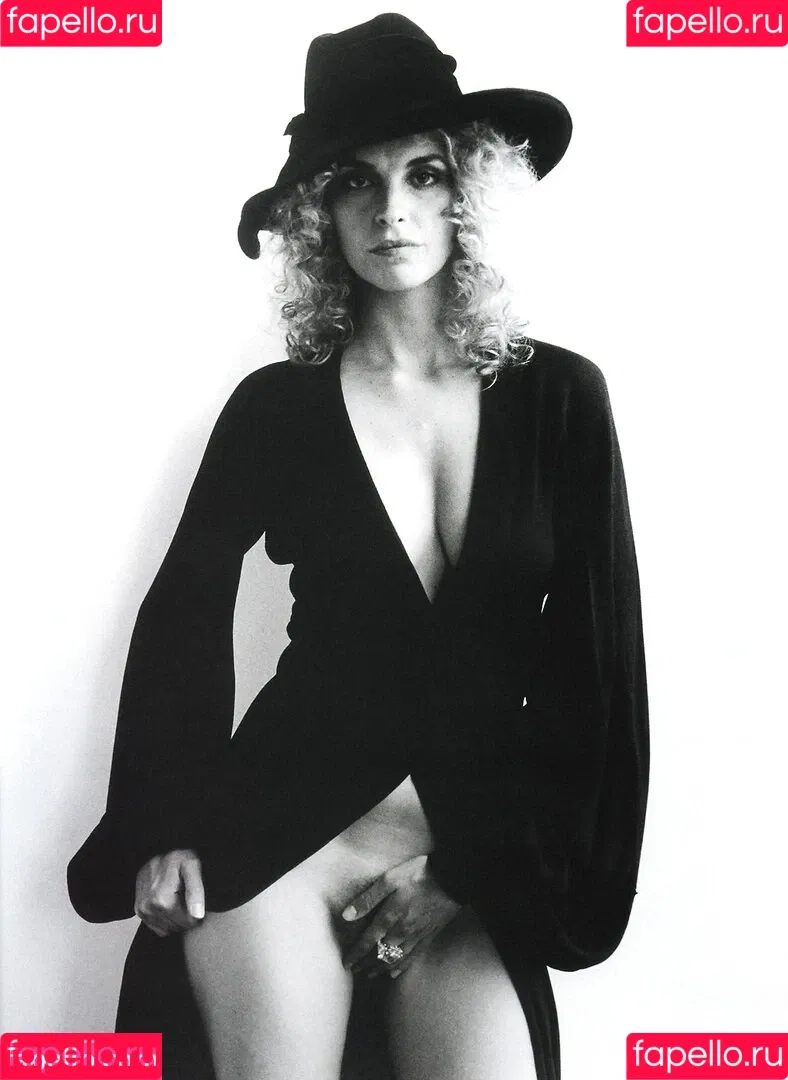Nina Hoss Onlyfans Photo Gallery 