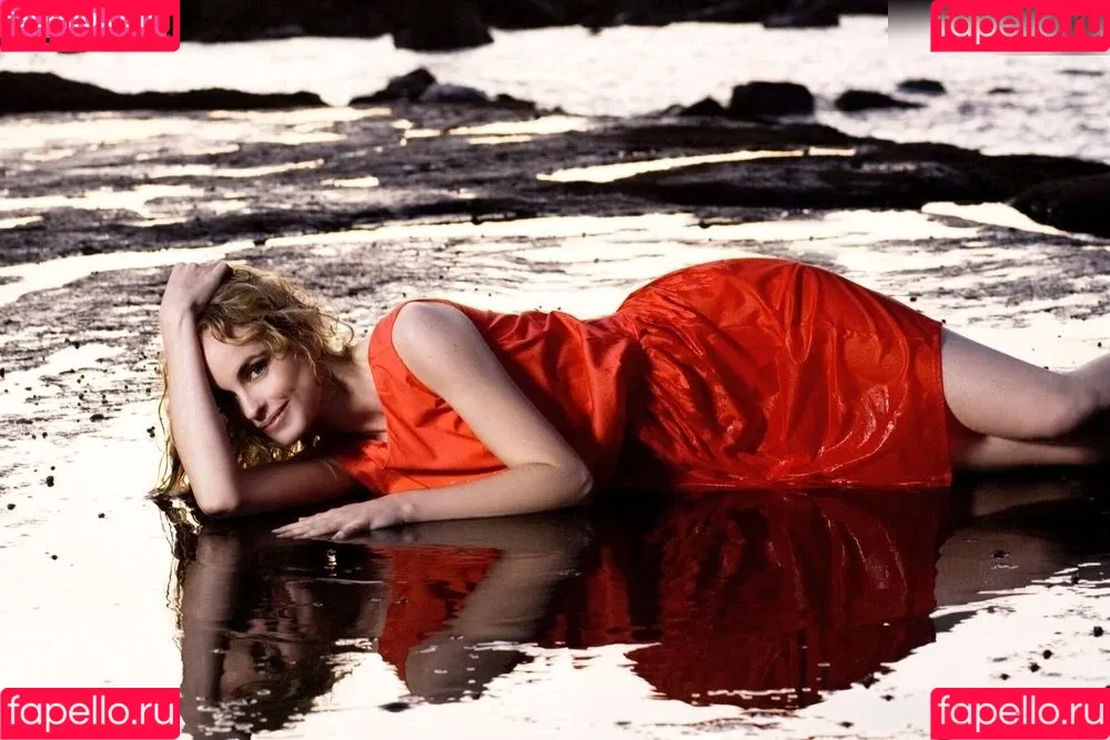 Nina Hoss Onlyfans Photo Gallery 