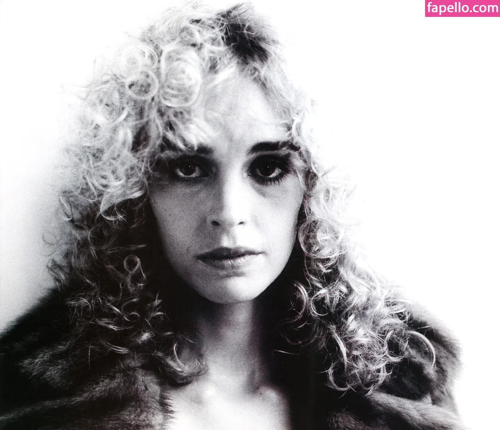 Nina Hoss Onlyfans Photo Gallery 