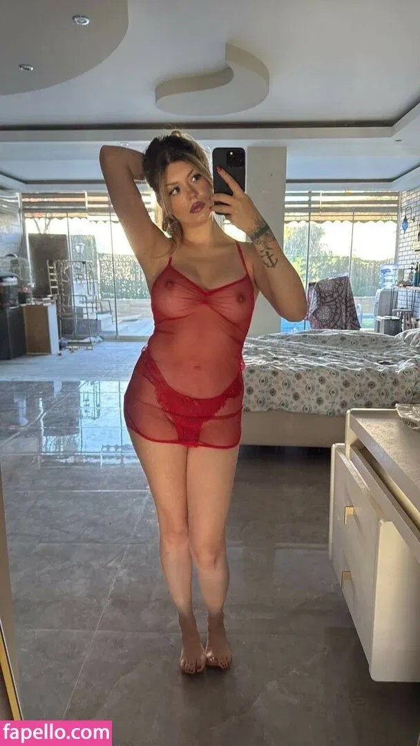 Simge Barankoğlu Onlyfans Photo Gallery 