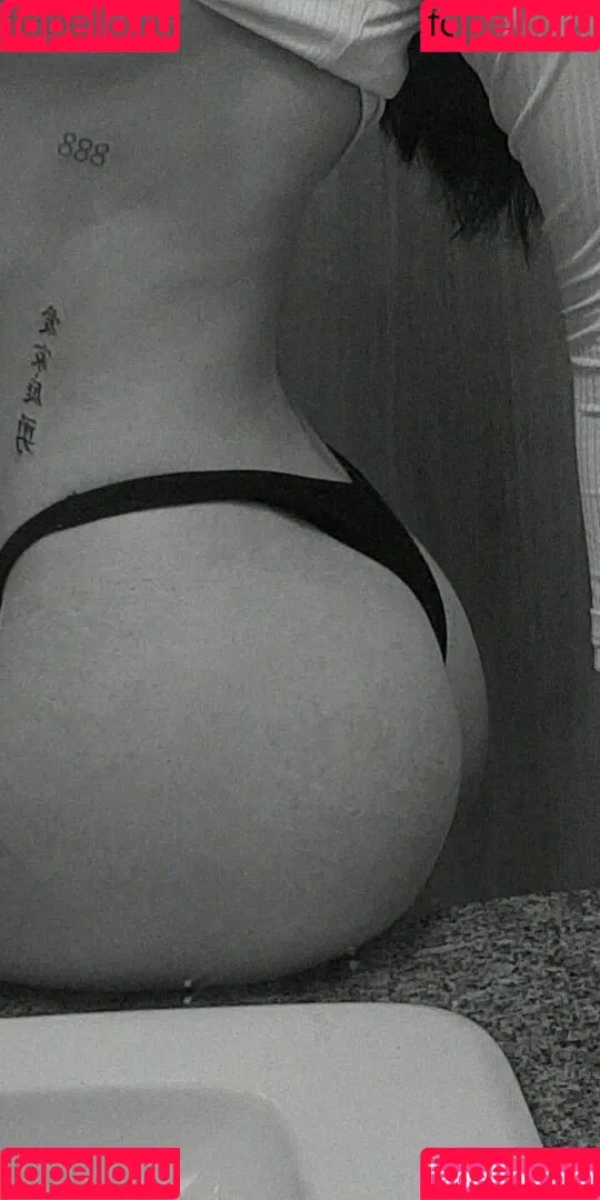 oliveiiranatt Onlyfans Photo Gallery 