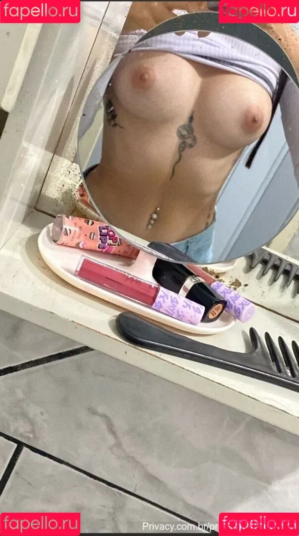 oliveiiranatt Onlyfans Photo Gallery 