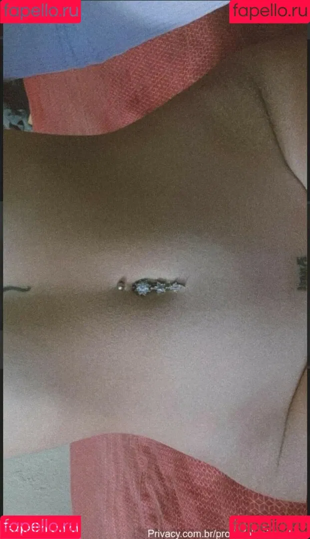 oliveiiranatt Onlyfans Photo Gallery 