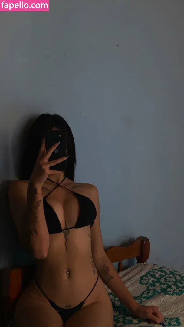 oliveiiranatt Onlyfans Photo Gallery 