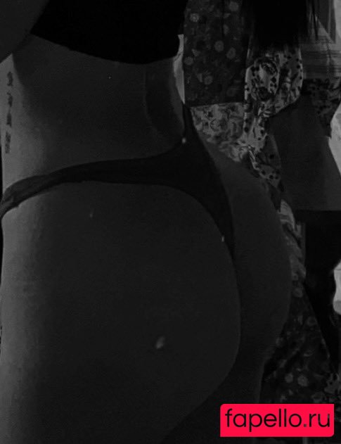 oliveiiranatt Nude Onlyfans Photo 30