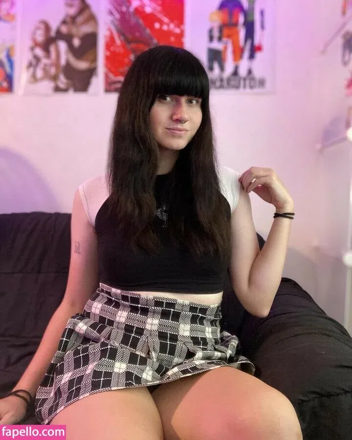 Gothmae Onlyfans Photo Gallery 