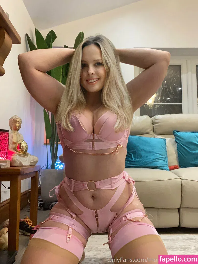 mommylovescock Onlyfans Photo Gallery 