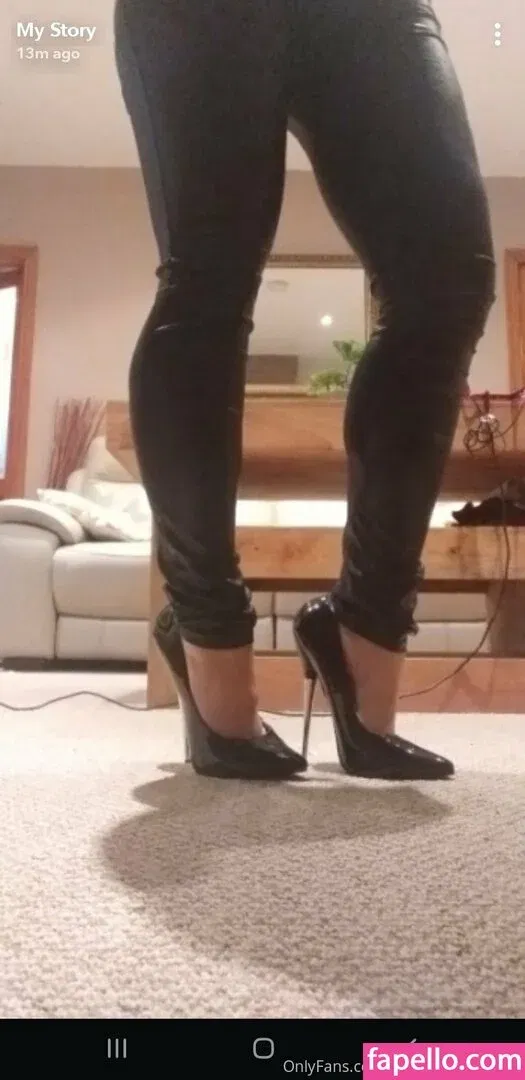 mommylovescock Onlyfans Photo Gallery 