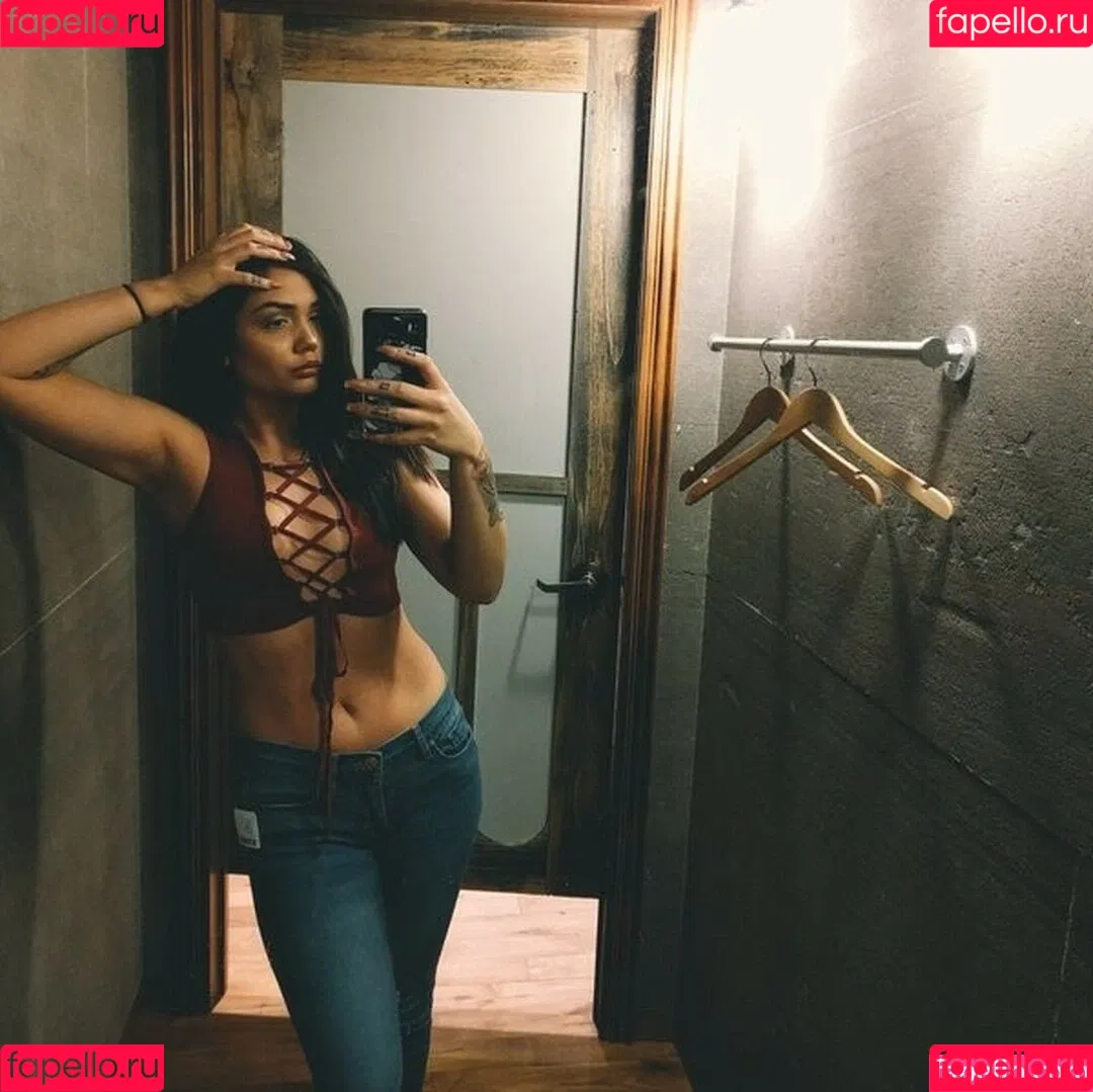 Raven Felix Onlyfans Photo Gallery 