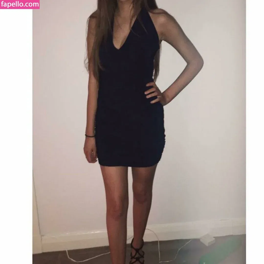 Alicia Ivatt Onlyfans Photo Gallery 