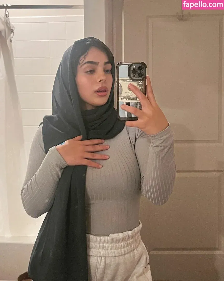 amanamalk1 Onlyfans Photo Gallery 