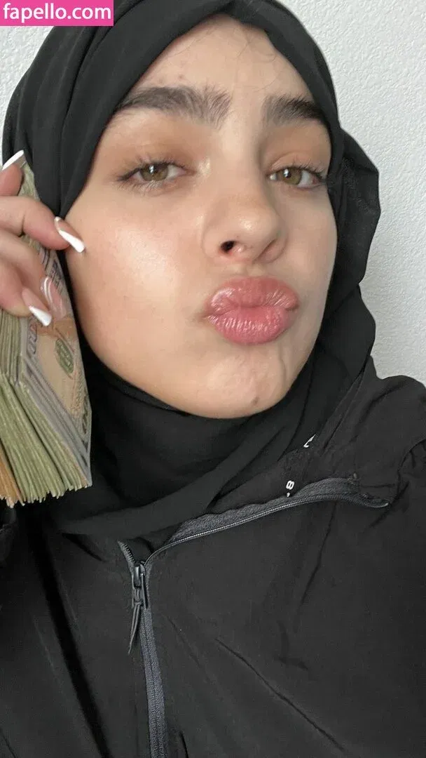 amanamalk1 Onlyfans Photo Gallery 