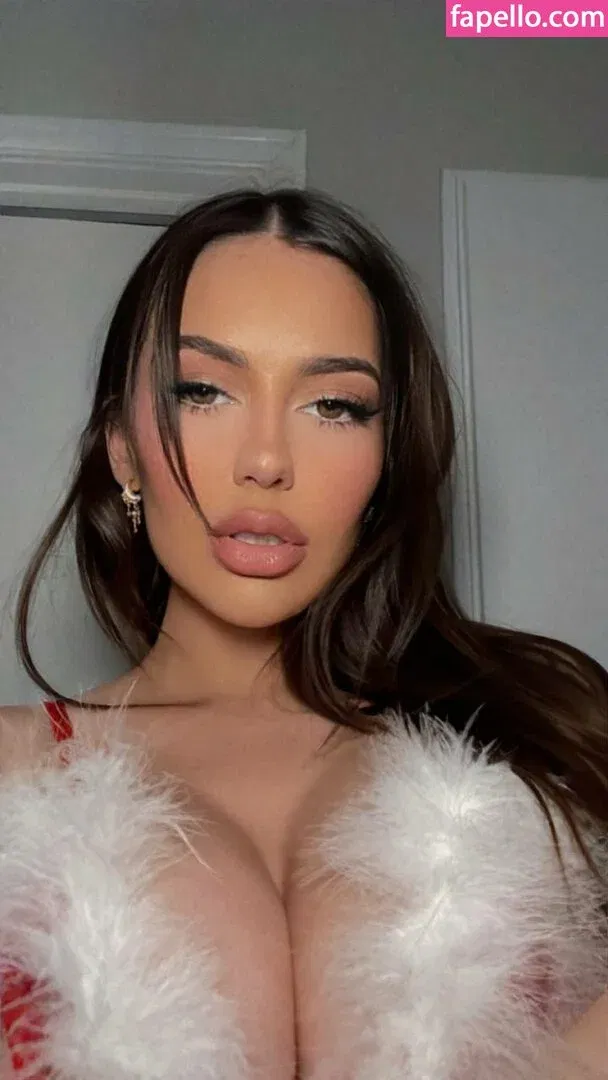 Olivia Mae Onlyfans Photo Gallery 