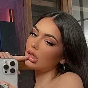 Olivia Mae Onlyfans Photo Gallery 