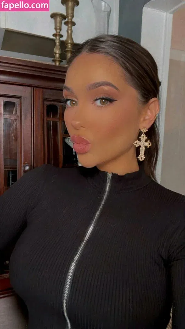 Olivia Mae Onlyfans Photo Gallery 