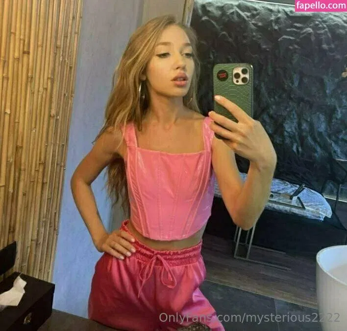 mysterious2222 Onlyfans Photo Gallery 