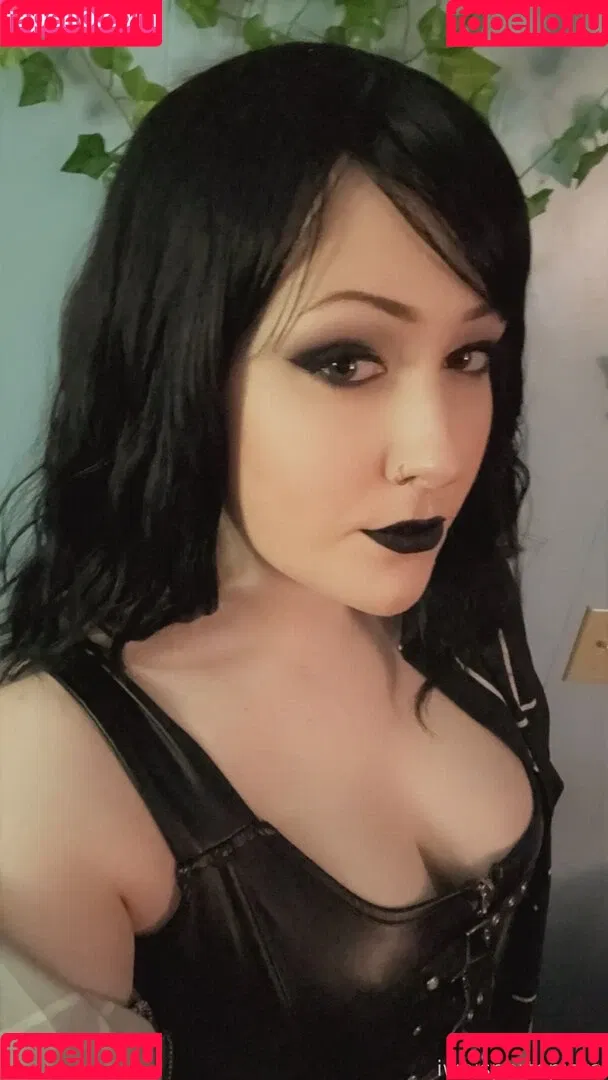WhisperingPizza ASMR Onlyfans Photo Gallery 