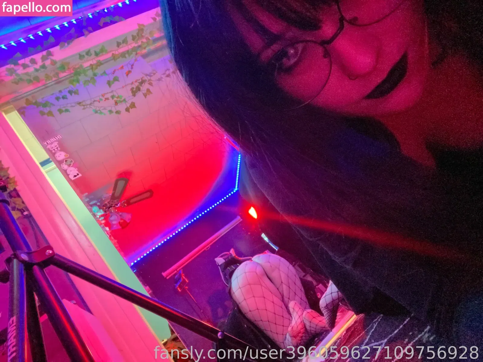 WhisperingPizza ASMR Onlyfans Photo Gallery 