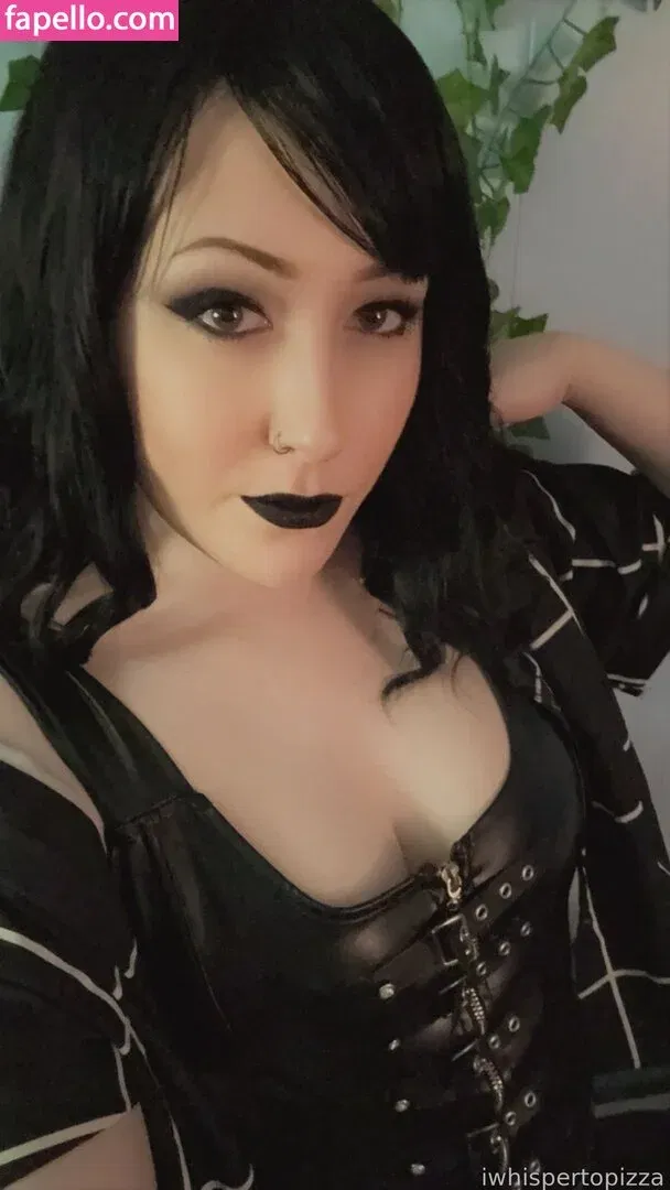 WhisperingPizza ASMR Onlyfans Photo Gallery 