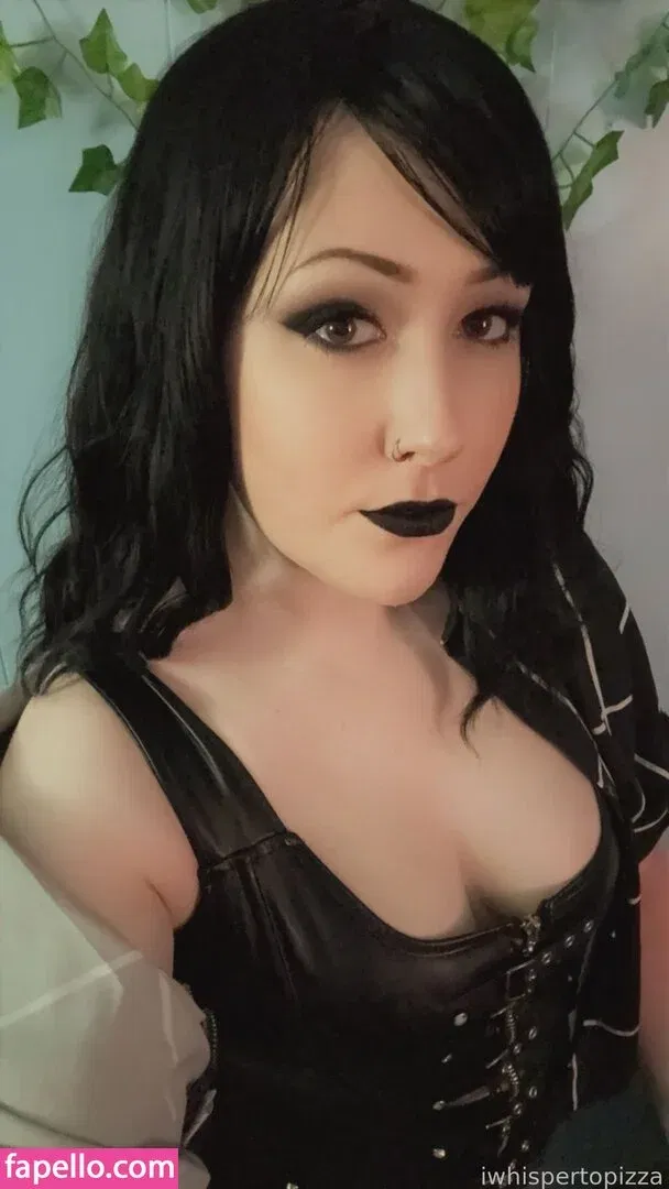 WhisperingPizza ASMR Onlyfans Photo Gallery 