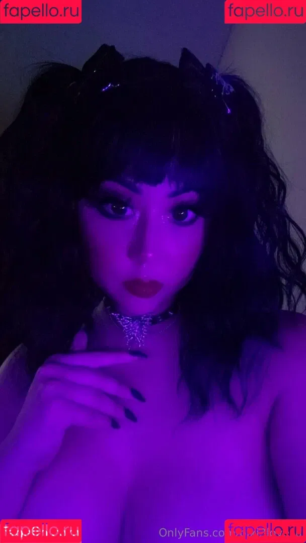 pixi3lovesu Onlyfans Photo Gallery 