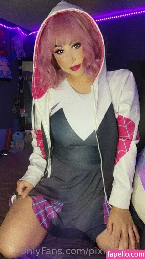 pixi3lovesu Onlyfans Photo Gallery 