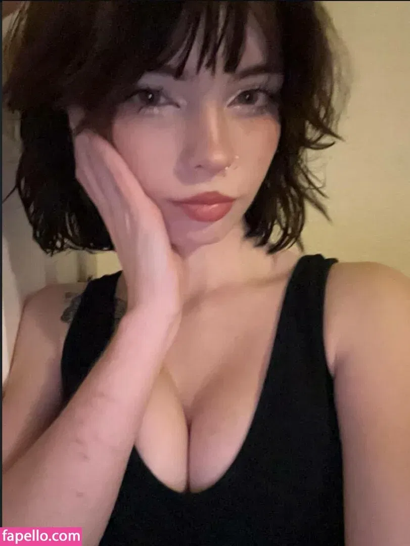 Nemetito Onlyfans Photo Gallery 