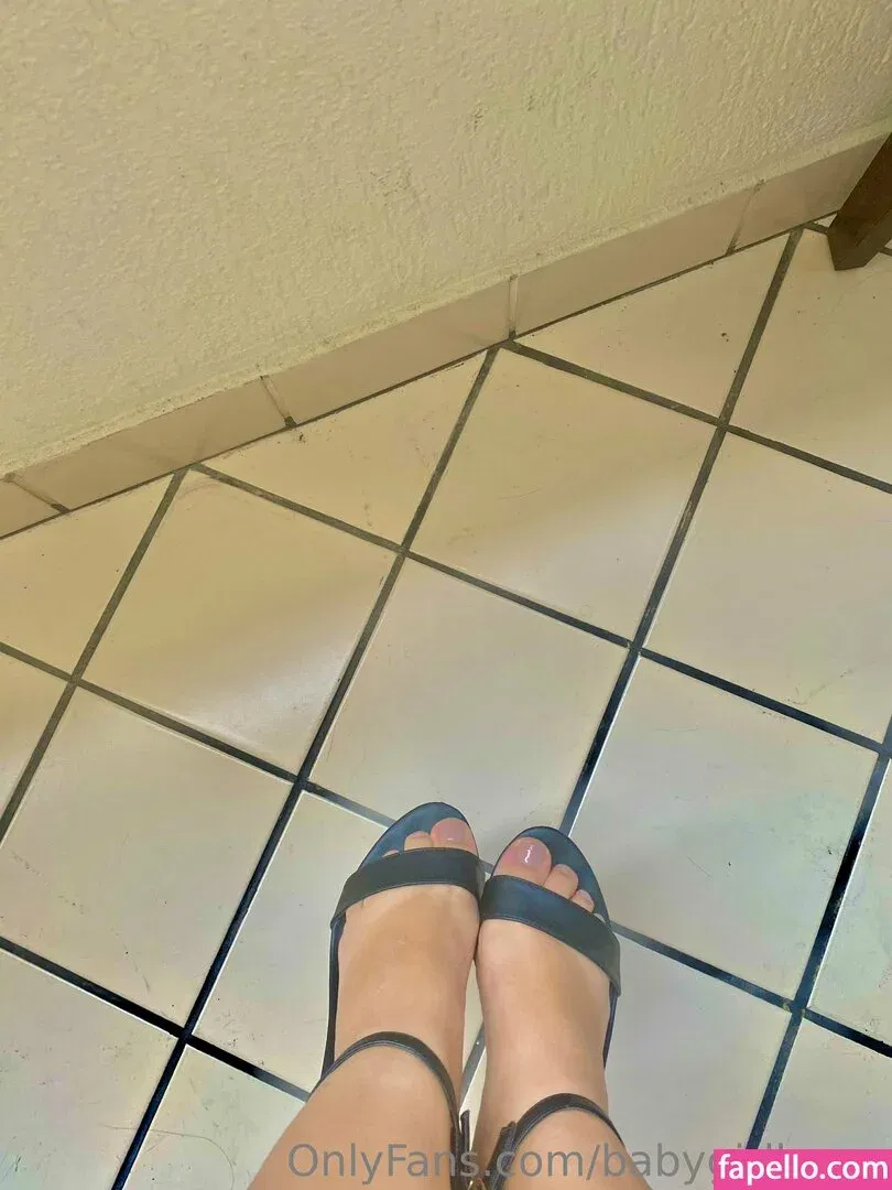 babygirlberry Onlyfans Photo Gallery 