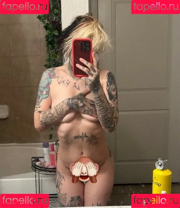FaceTatMami Onlyfans Photo Gallery 