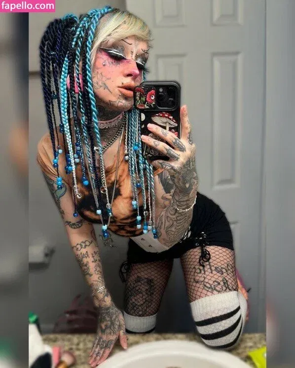 FaceTatMami Onlyfans Photo Gallery 