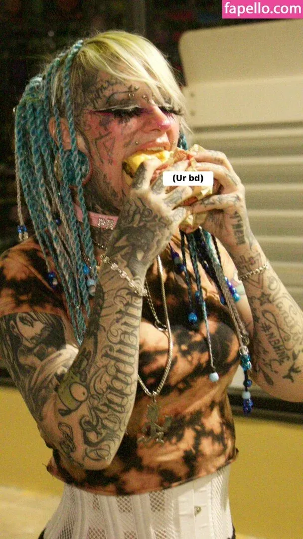 FaceTatMami Onlyfans Photo Gallery 