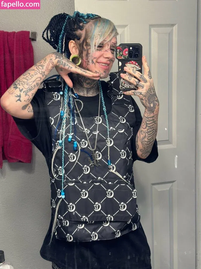 FaceTatMami Onlyfans Photo Gallery 