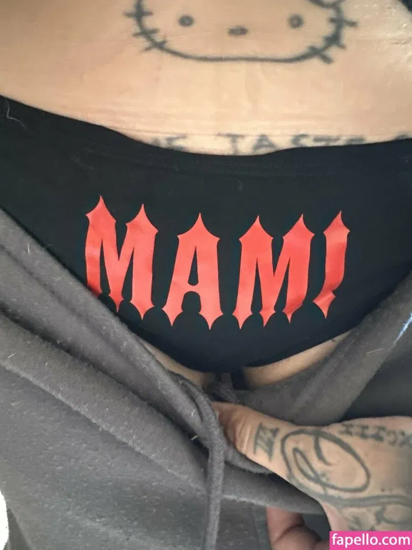 FaceTatMami Onlyfans Photo Gallery 