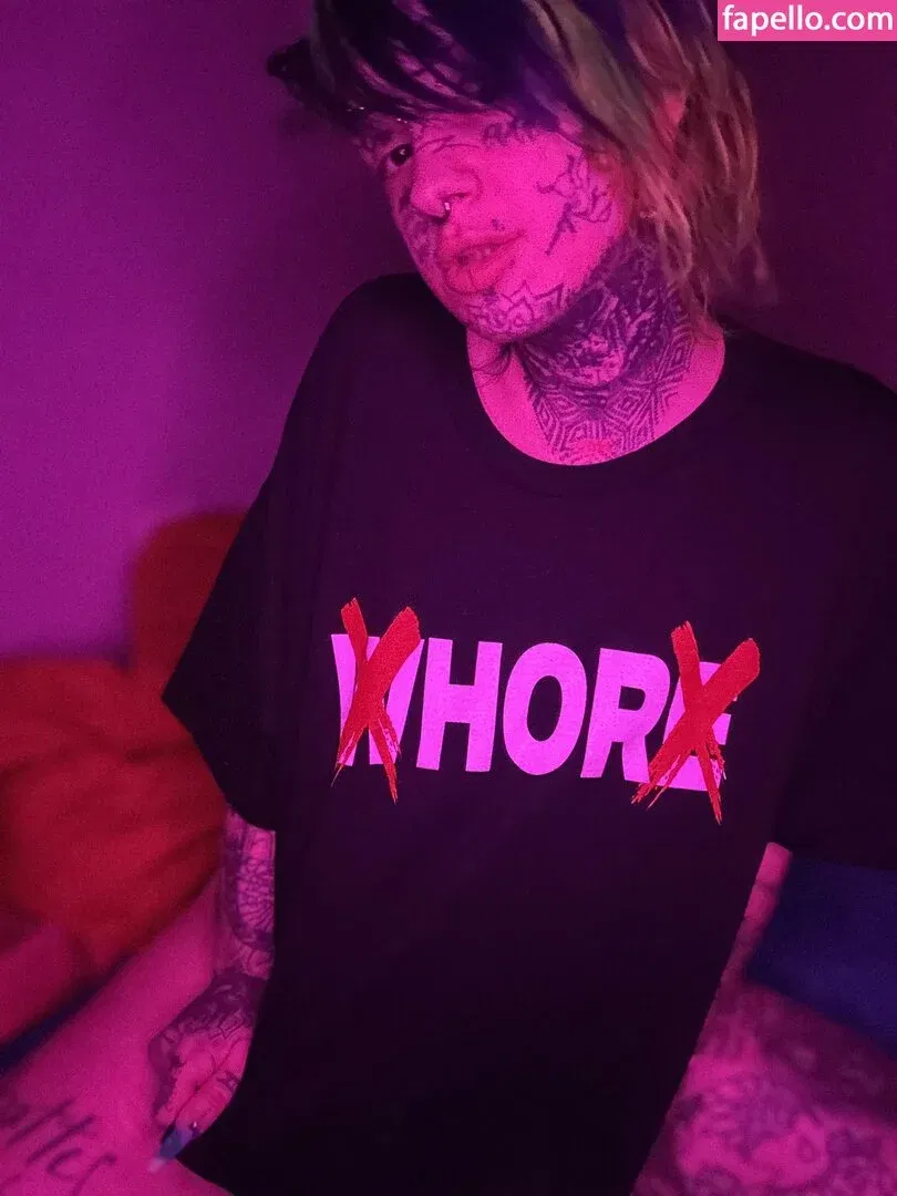 FaceTatMami Onlyfans Photo Gallery 