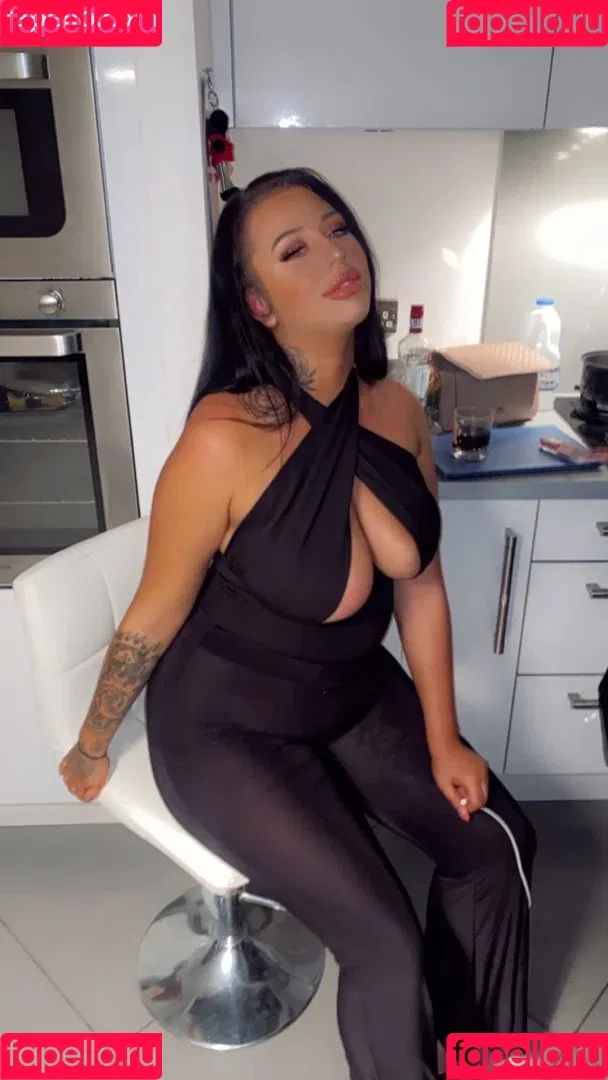 Abbie Mcgann Onlyfans Photo Gallery 