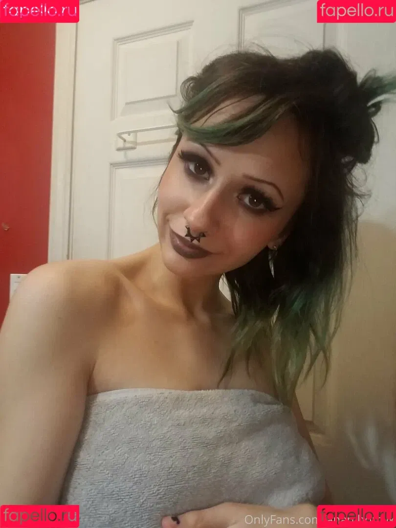 anarchomilk Onlyfans Photo Gallery 
