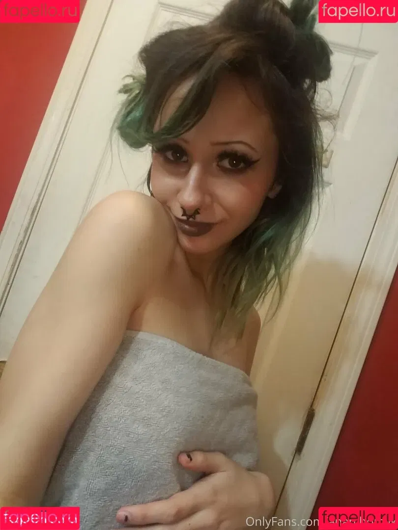 anarchomilk Onlyfans Photo Gallery 