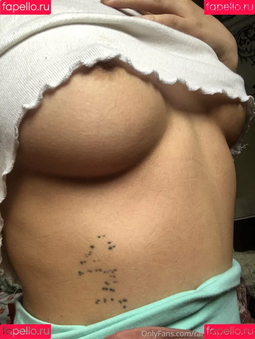 ranedropcroptop Onlyfans Photo Gallery 