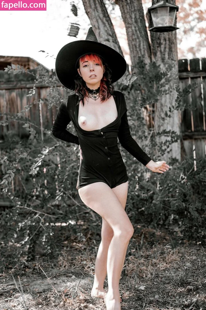 PunkBiBiBi Onlyfans Photo Gallery 