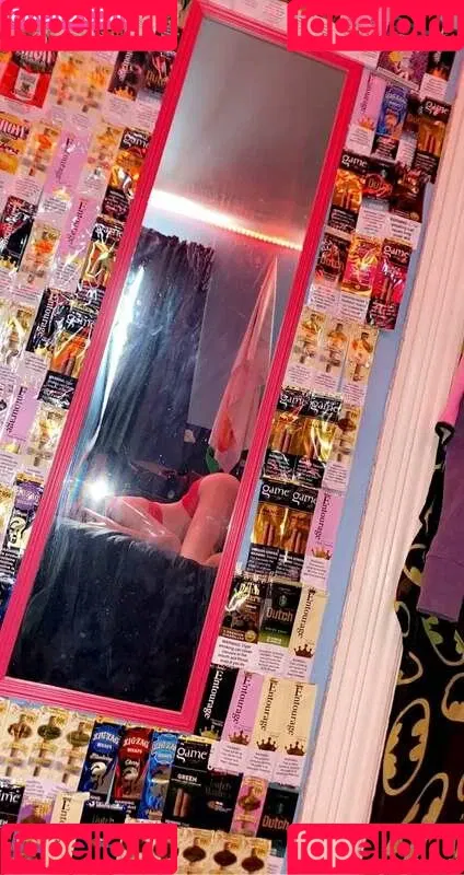 Lovely Lina Onlyfans Photo Gallery 