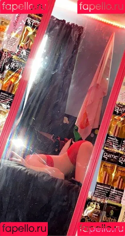 Lovely Lina Onlyfans Photo Gallery 