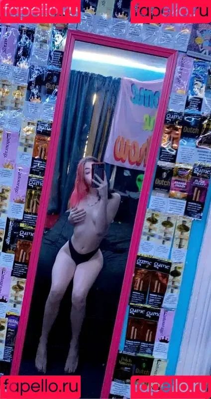 Lovely Lina Onlyfans Photo Gallery 