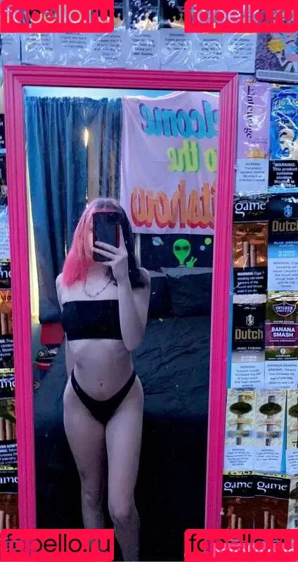 Lovely Lina Onlyfans Photo Gallery 
